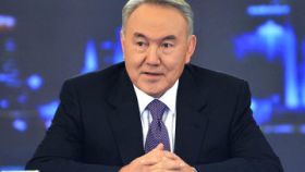 В Астане прошел флэшмоб в честь победы Назарбаева на выборах
